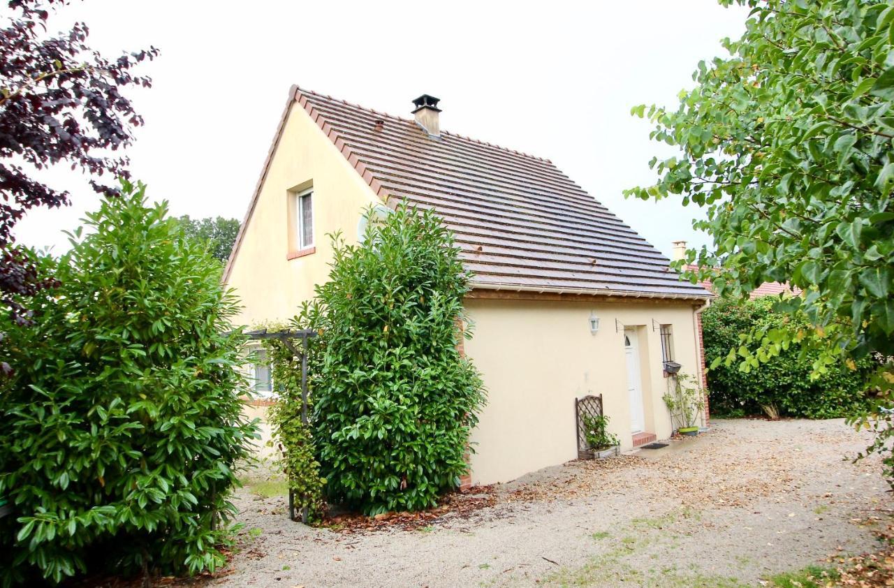 Maison Independante, Au Calme, Charme Et Confort Villa Berou-la-Mulotiere Kültér fotó